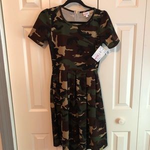 Lularoe Amelia Dress